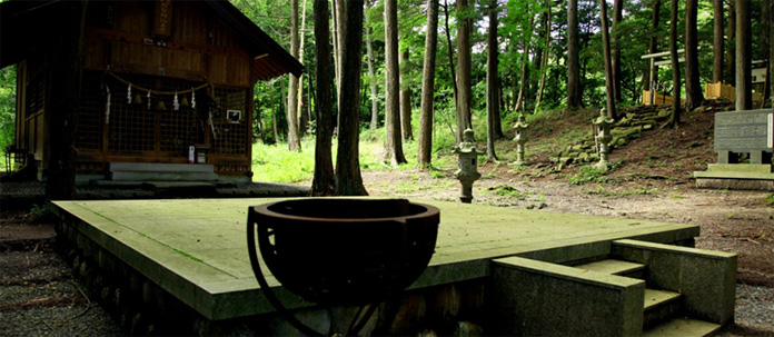 Achi-jinja Shrine Front Shrine